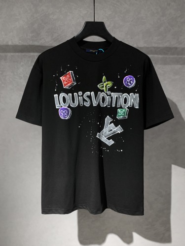 Louis Vuitton Logo Hand-Painted Short Sleeve T-Shirt