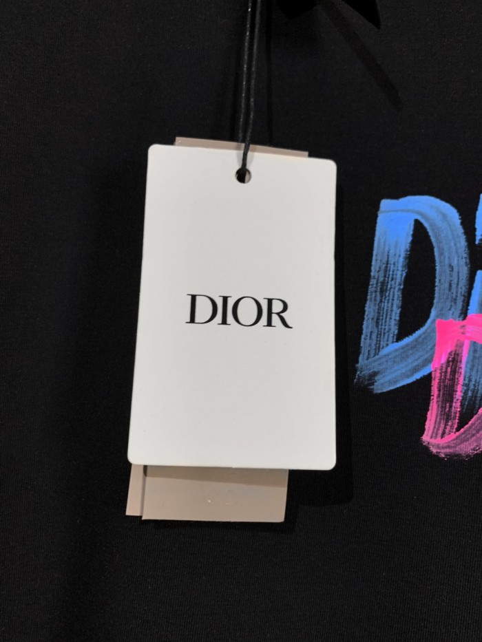 Dior Graffiti LOGO Short Sleeve T-shirt
