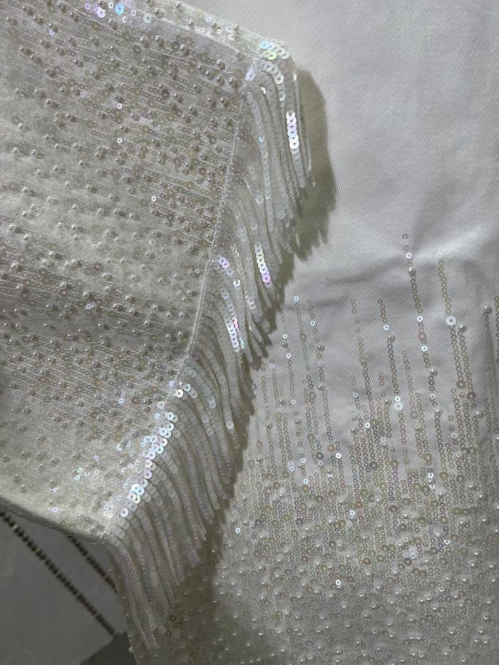 Chanel Jeans - Denim embroidered with beads, white — Fashion