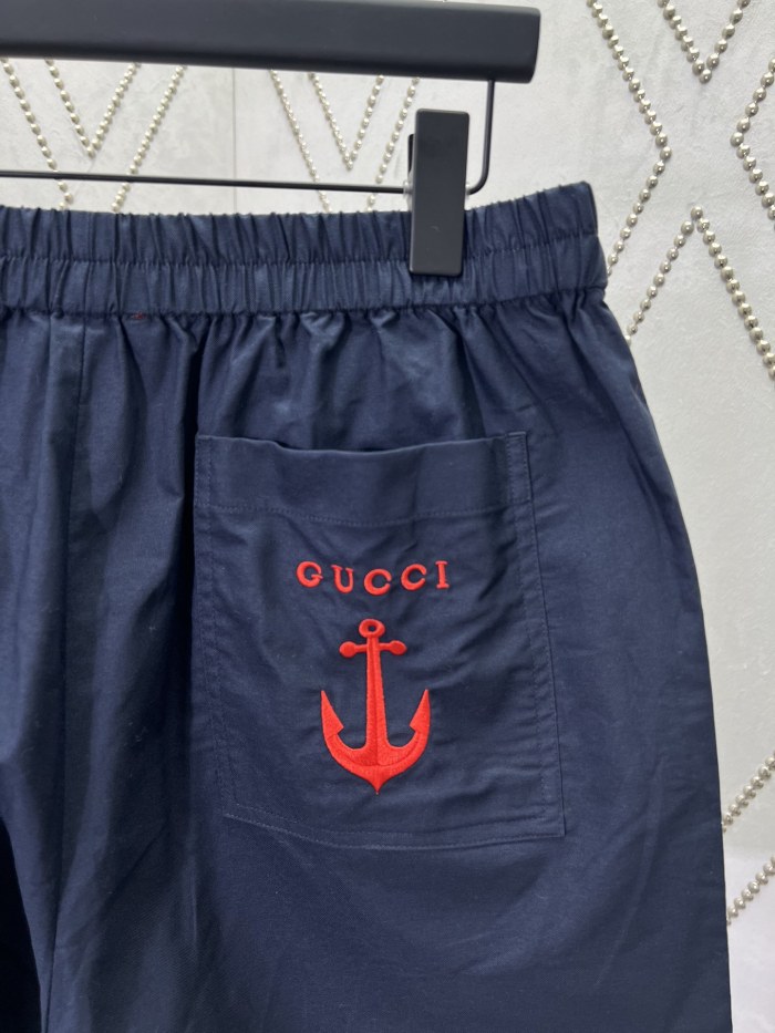 GUCCI Oxford cotton shorts with embroidery in navy