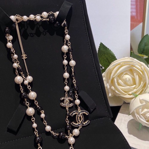 295CHANEL Pearl Crystal Bead CC Choker Necklace Black Gold