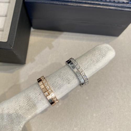 Luxury Ring Ice Cube Chopard Gold and Silver