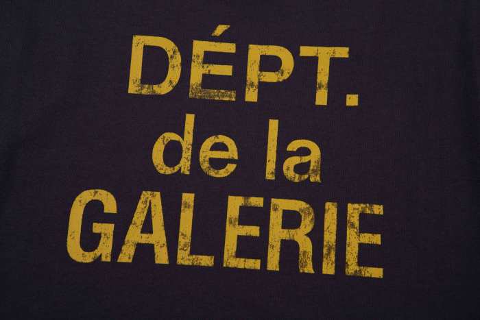 GALLERY DEPT. LOGO PAINTED TEE