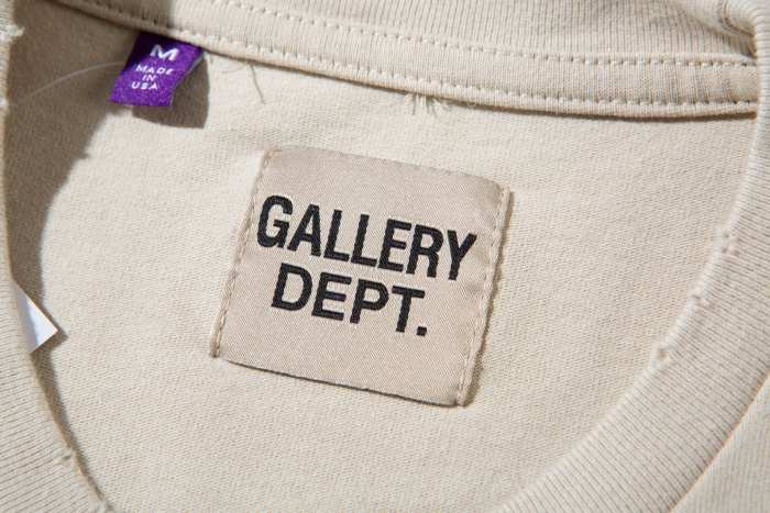 GALLERY DEPT WORK IN PROGRESS TEE