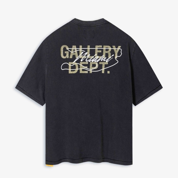 GALLERY DEPT. AUCTION TEE