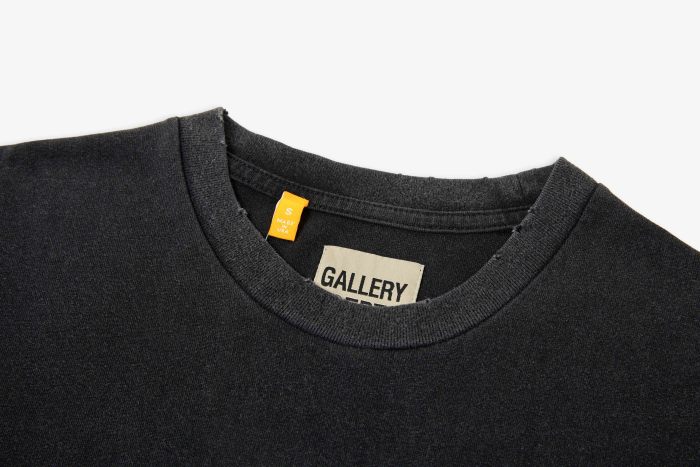 GALLERY DEPT. AUCTION TEE