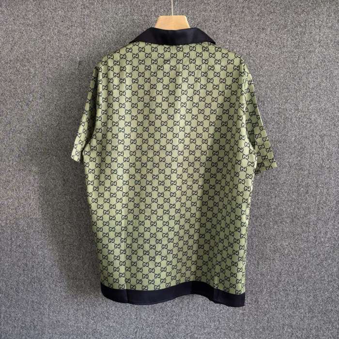 GUCCI Printed silk shirt in green and dark blue