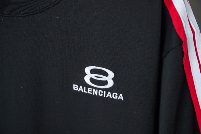 Balenciaga Unity Sports Icon Oversized T-shirt in Faded Black/white