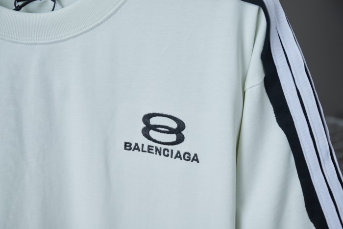 Balenciaga Unity Sports Icon Oversized T-shirt in Faded Black/white