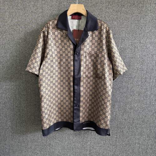 GUCCI Printed silk shirt in beige and blue