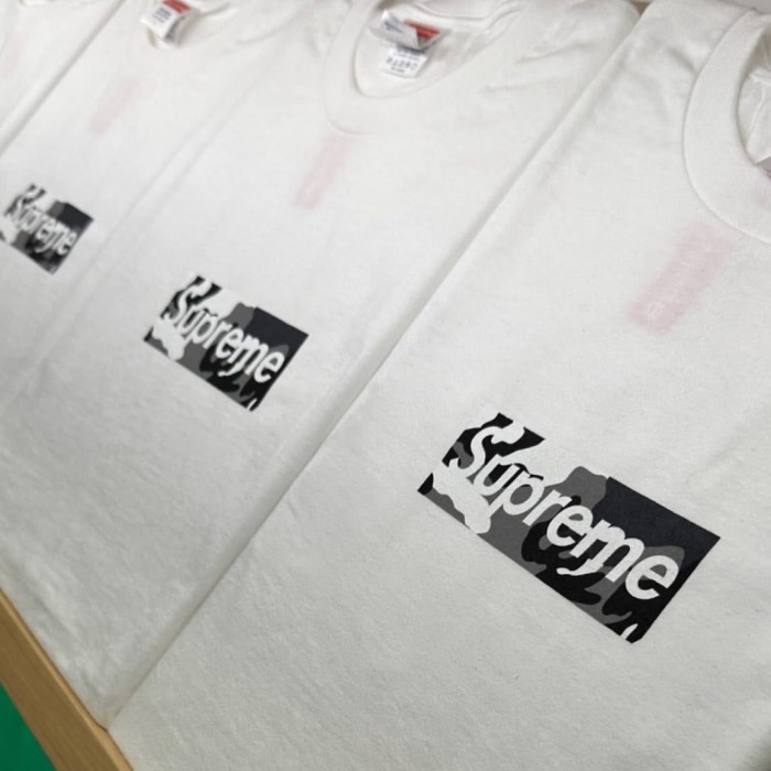Sup Miami Box Logo Tee