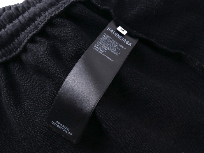 BALENCIAGA shorts in cotton with logo - Black