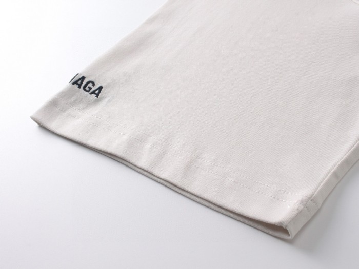 Balenciaga Hi There + Dripley T-shirt Medium Fit in Dirty White