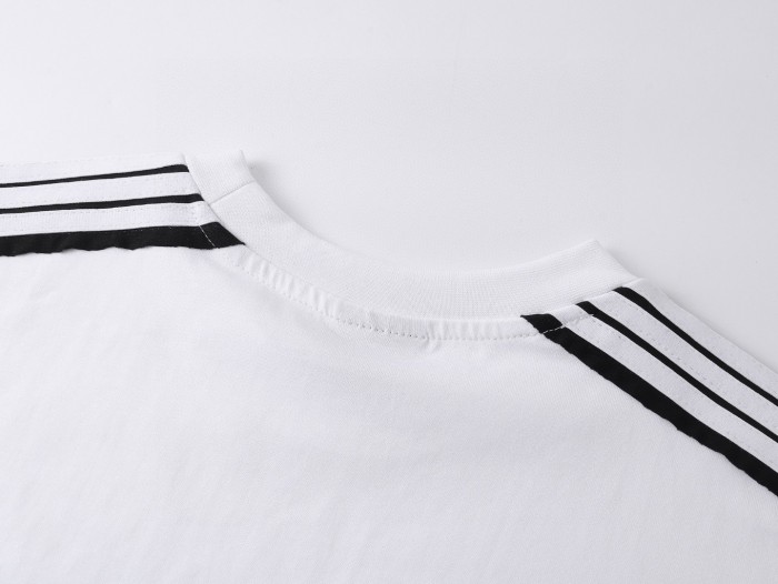 Balenciaga Airport Tag T-Shirt Medium Fit for Men