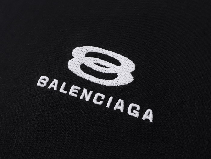 Balenciaga Airport Tag T-Shirt Medium Fit for Men