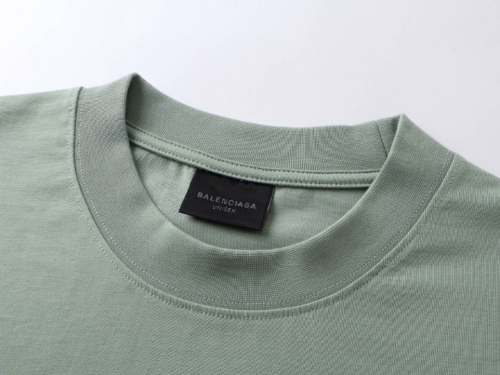 Balenciaga Men's Nano Bb T-shirt Medium Fit in Dirty White