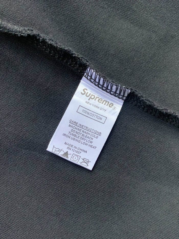 Supreme Reflective LS Top