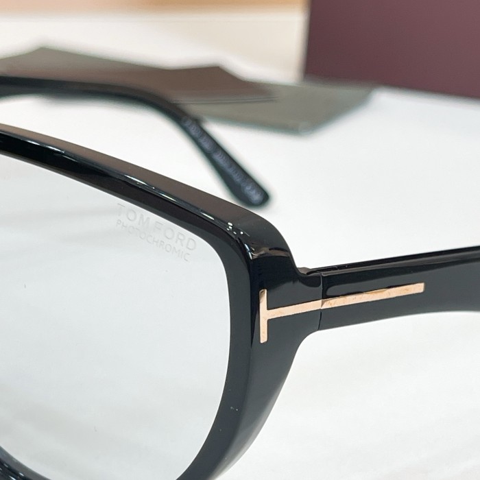 TOM FORD Sunglasses