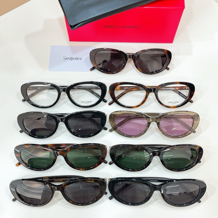 SAINT LAURENT Sunglasses