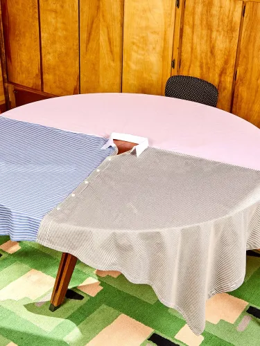 Shirt tablecloth