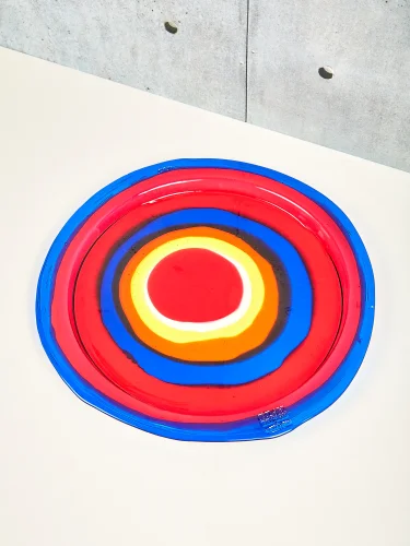 Special large round tray