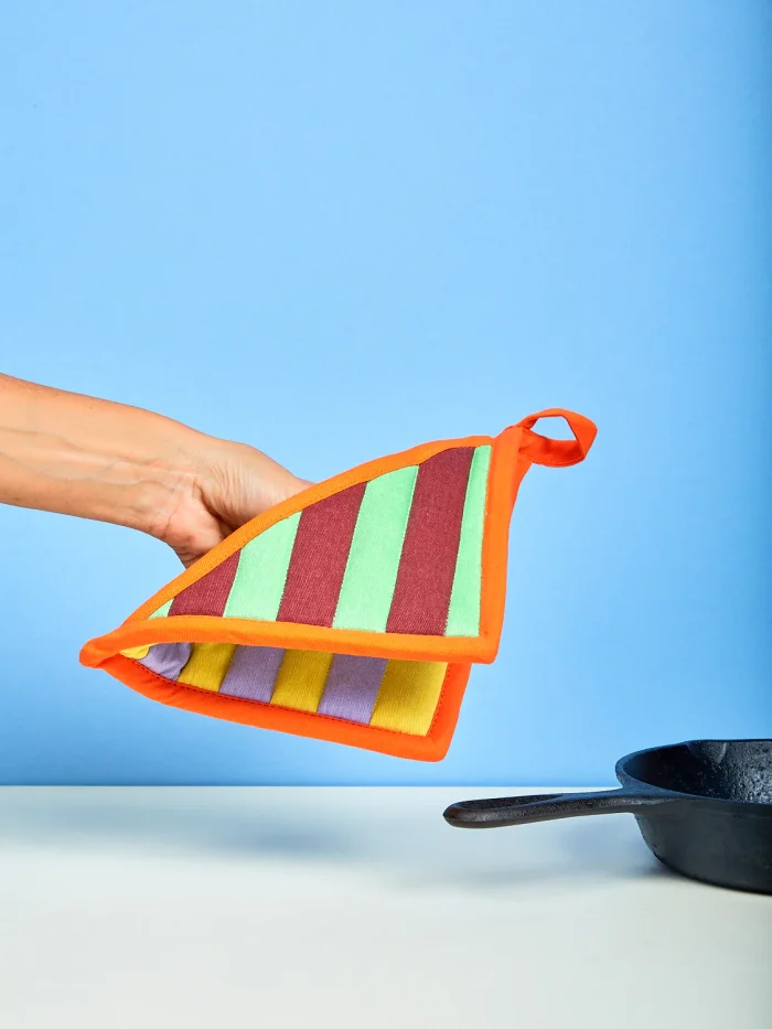 Pocket-sized heat pad