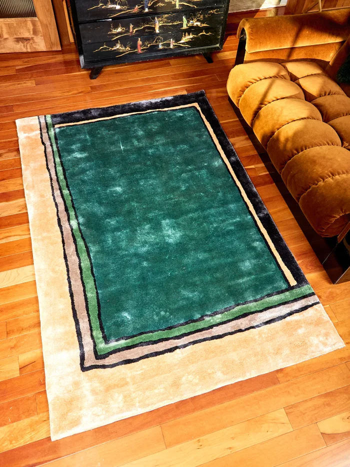 frame carpet