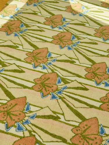 Freckle  carpet
