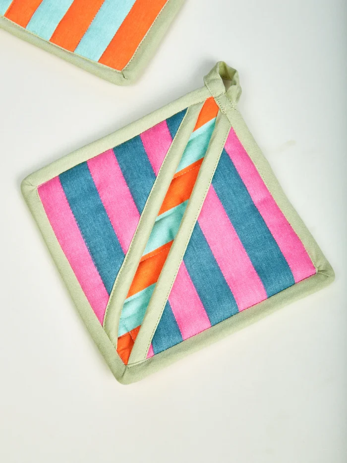 Pocket-sized heat pad