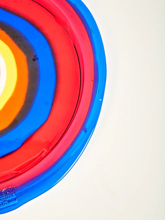 Special large round tray