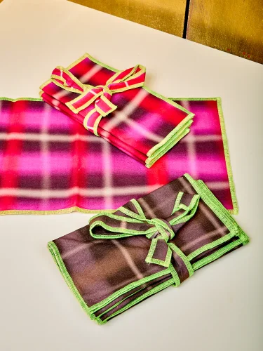 Four-piece hand-painted napkin set