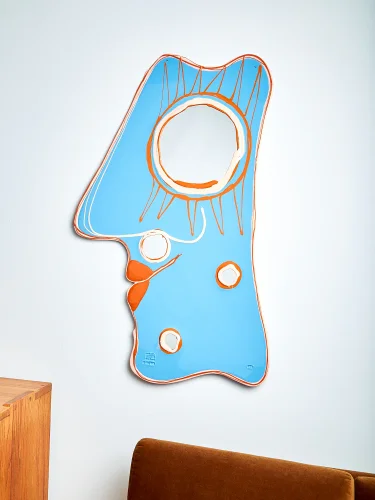 Look at my sky blue mirror