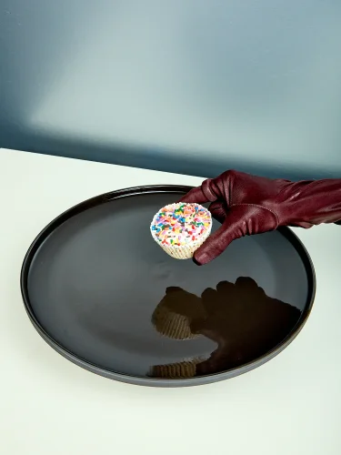 The Dune pastry plate cake stand