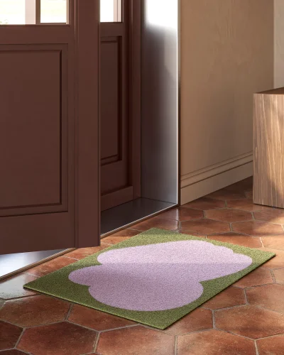 Dinosaur minimalist carpet