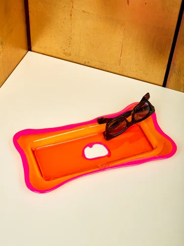 Orange carry and place gift sets