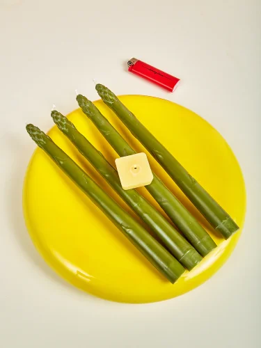 Asparagus bundles candle