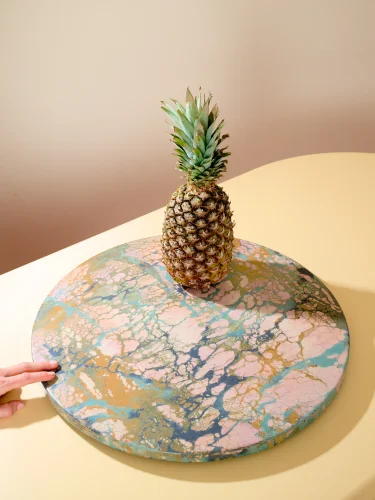 Giant lazy plate