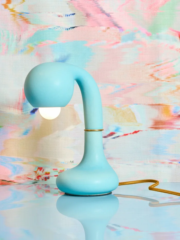 Short ceramic table lamp
