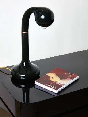 1 spherical table lamp