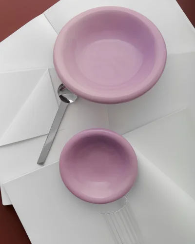 Dinner plate / medium bowl