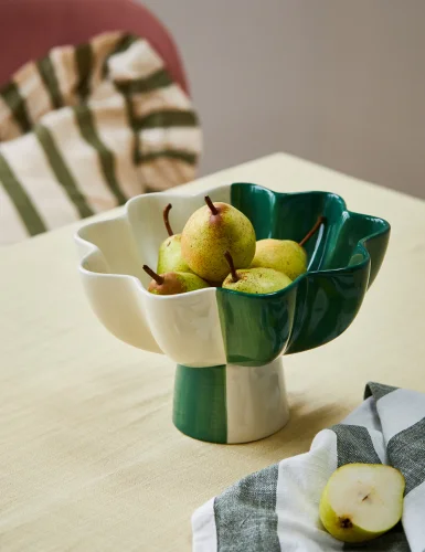 Green petal footed bowl