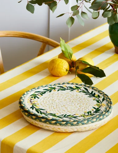 A group of 6 Amalfi lemon round spots