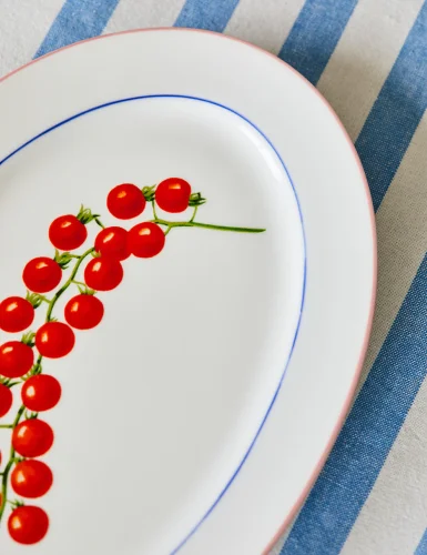 Cherry tomato plate