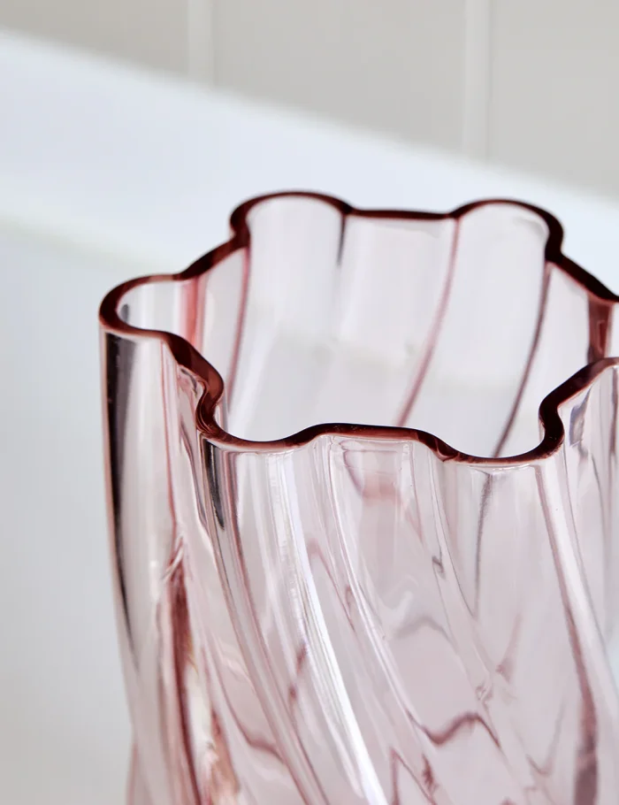 Pink twisted glass vase