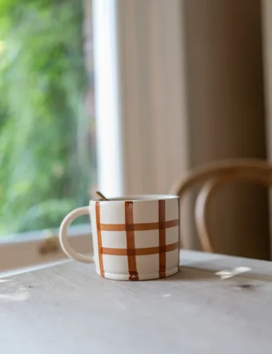 Marble grid mug