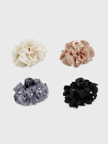 Soft Pearl Shirring Hair Clip
