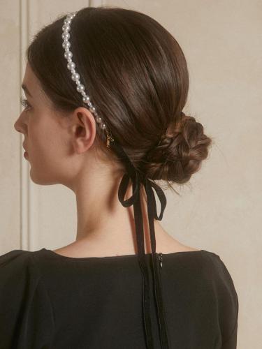 Velvet Pearl Decorative String Hairband
