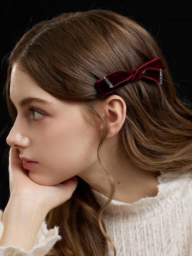 Velvet Crystal Bow Ribbon Pin