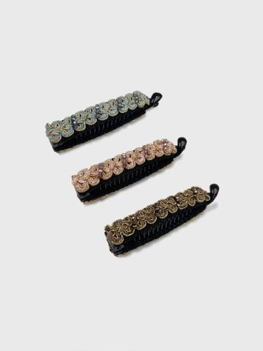 Beaded Gold Thread Banana Pin