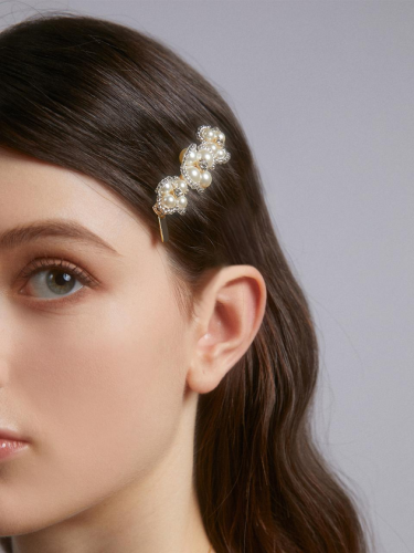 Beaded Pearl Daisy Handcrafted Hair Clip